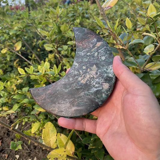 Natural Green Mica Moon Carving
