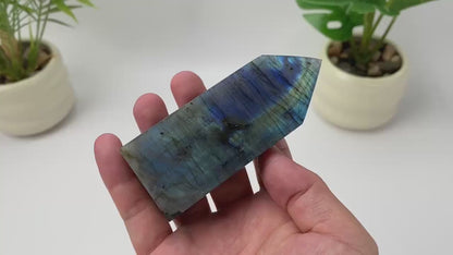 Natural Labradorite Tower – Blue Flash Grey