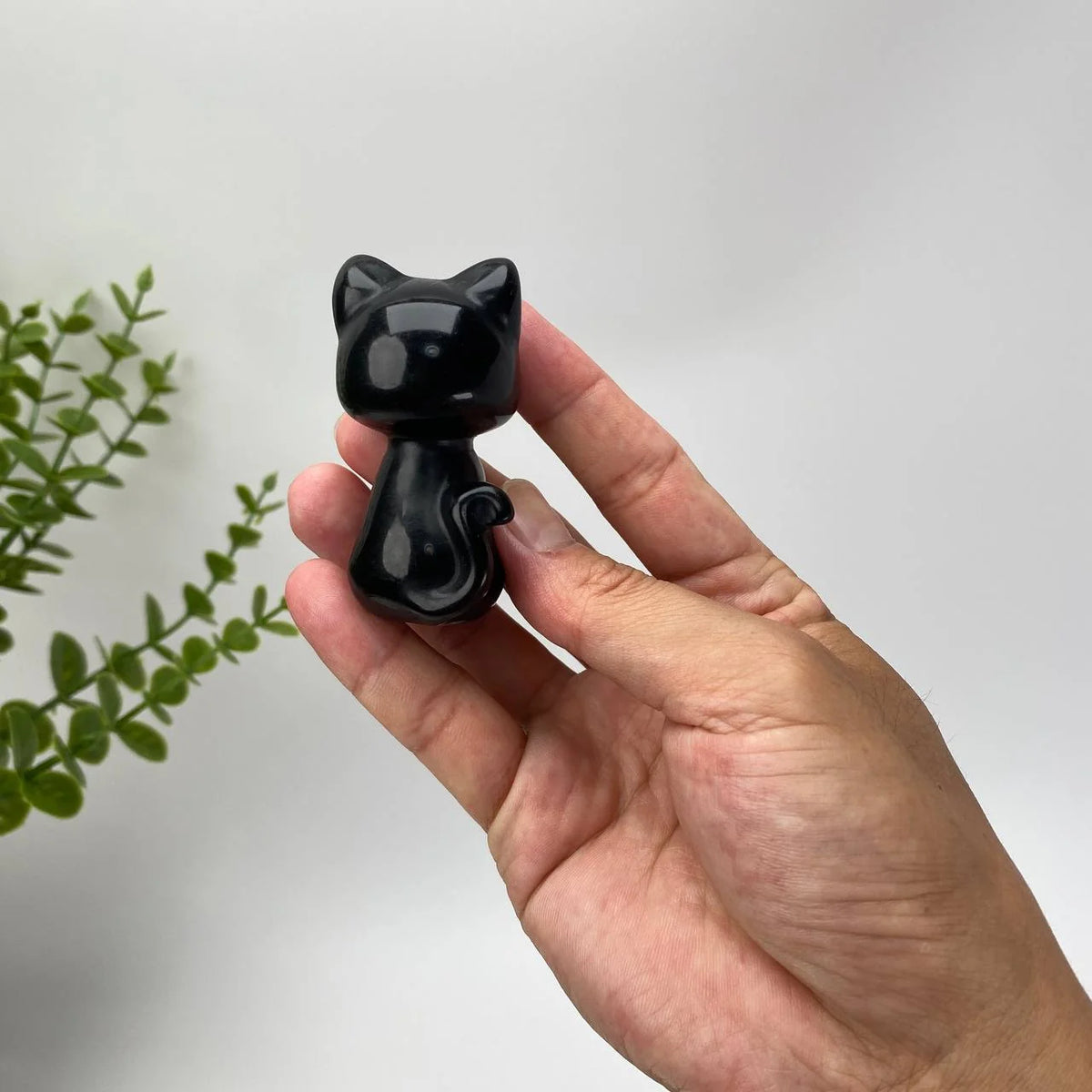 Natural Obsidian Gold-Crescent Cat Carving