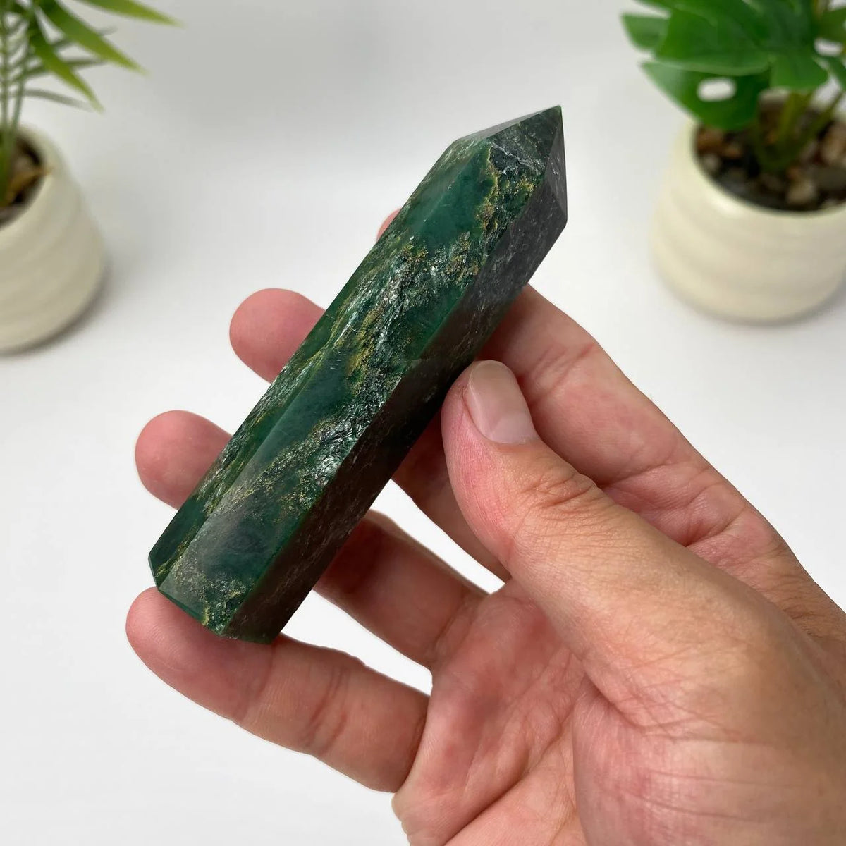 Natural Chrome Nephrite Jade Tower
