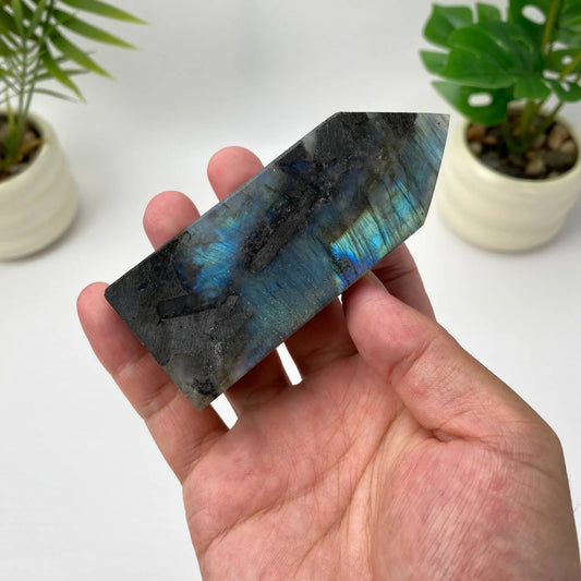 Natural Labradorite Tower – Blue Flash Grey