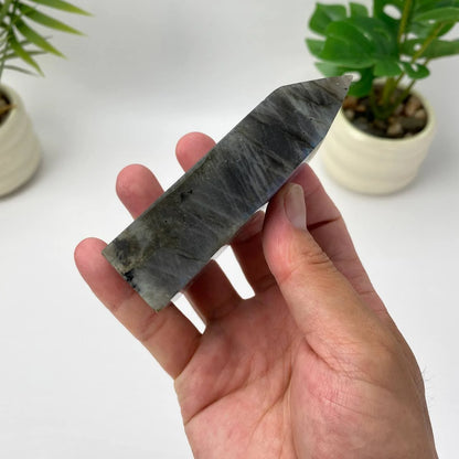 Natural Labradorite Tower – Blue Flash Grey