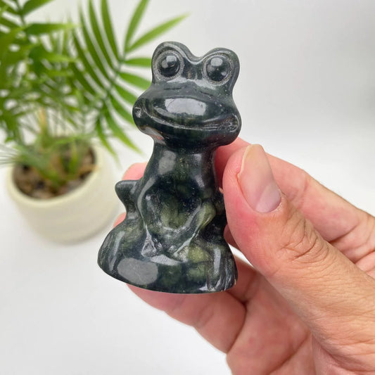 Natural Serpentine Frog – Dark Green Mottled