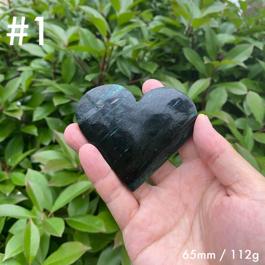 Natural Green Mica Heart Carving