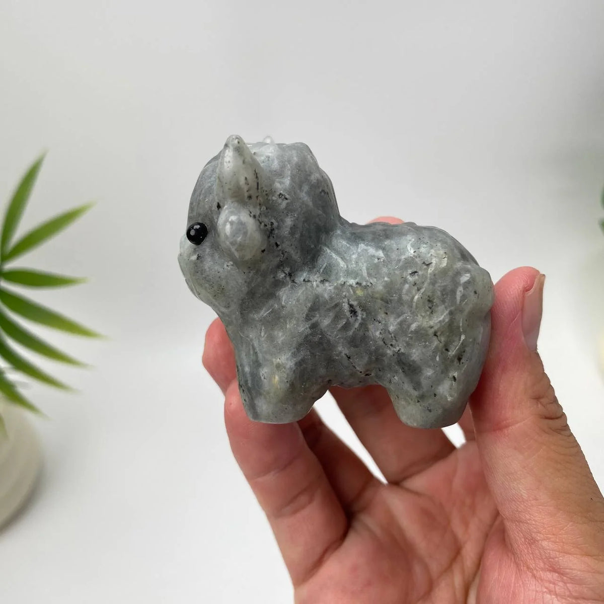 Natural Crystal Highland Cow Carving