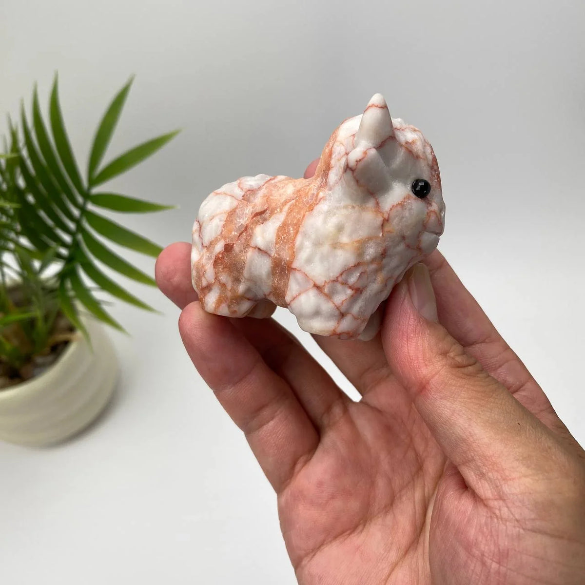 Natural Crystal Highland Cow Carving